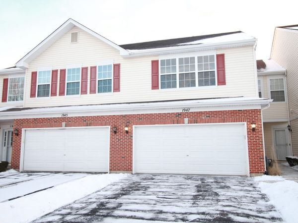 1947 W Crestview Circle, Romeoville, IL 60446