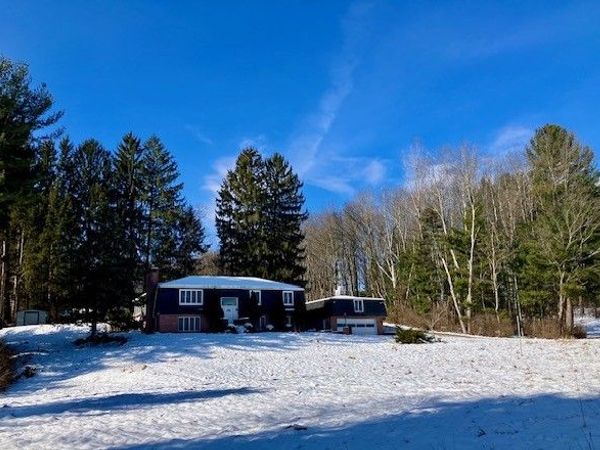 219 Meadow Drive, Johnstown, PA 15905