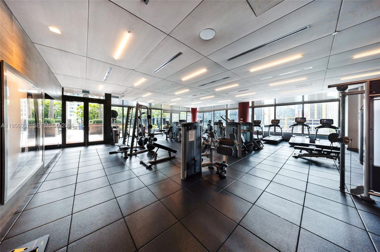 1080 Brickell Ave, Unit 2708, Miami, FL 33131 Photo