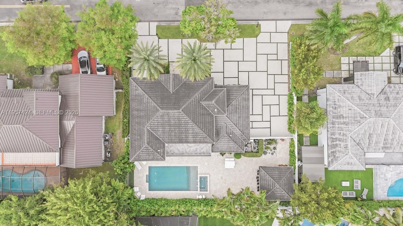 9467 NW 54th Doral Cir Ln, Doral, FL 33178 Photo