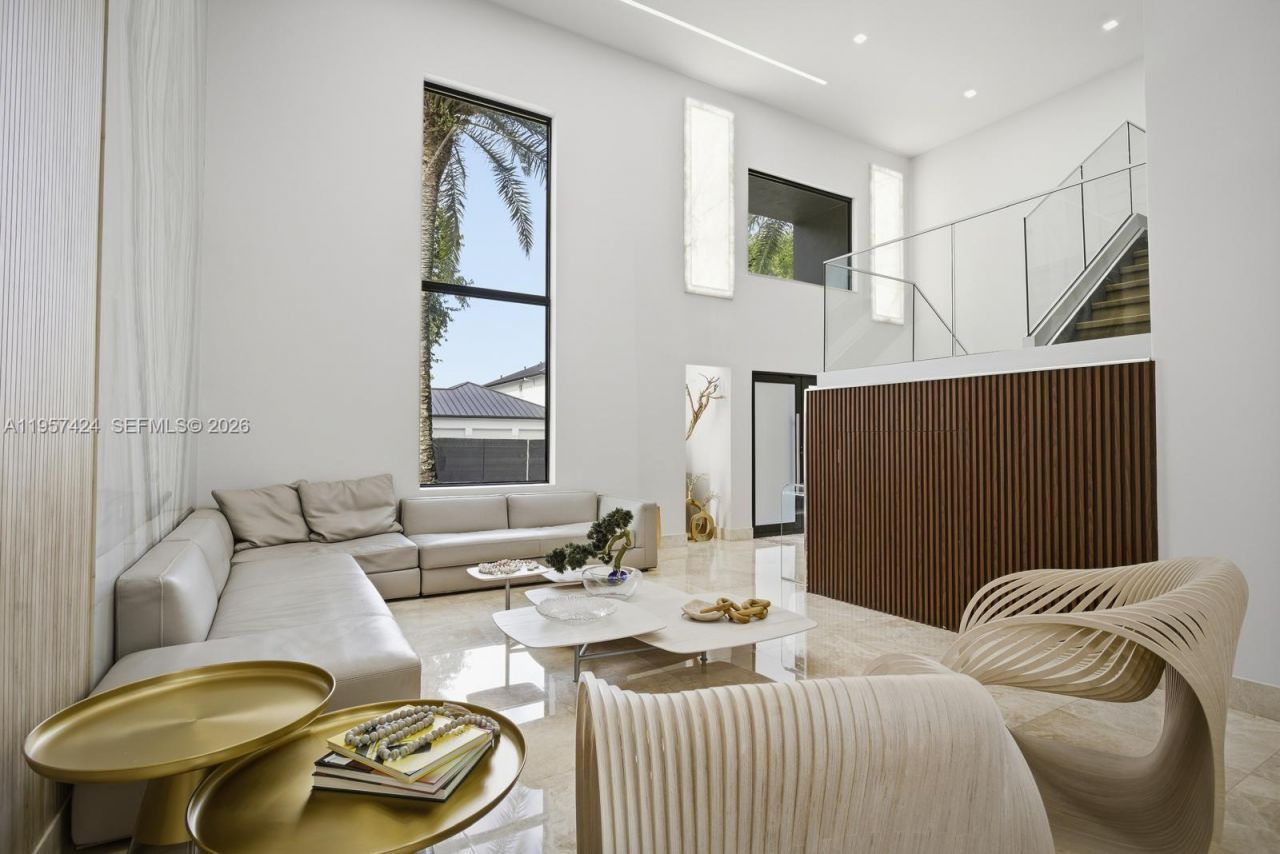 9467 NW 54th Doral Cir Ln, Doral, FL 33178 Photo