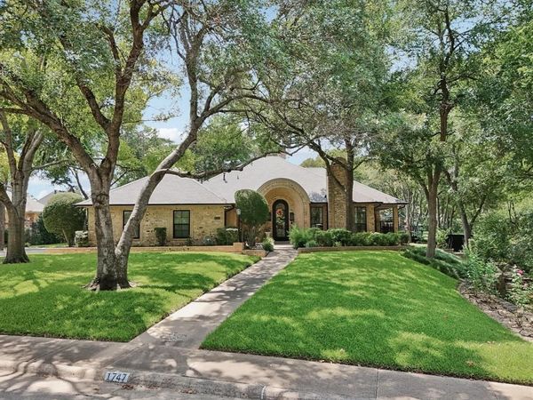 1747 Crescent Lane, Duncanville, TX 75137