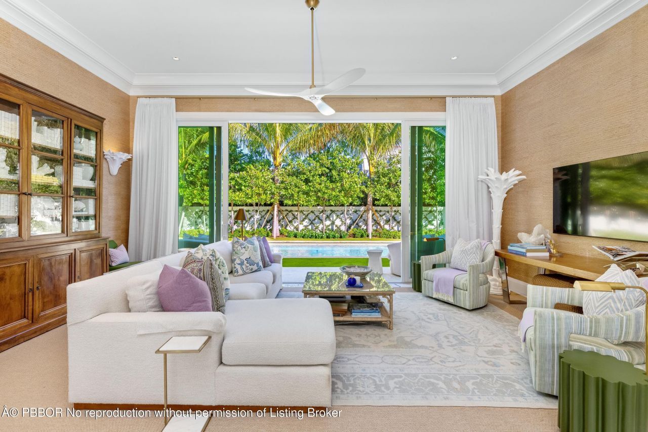 309 Chapel Hill Road, Palm Beach, FL 33480 Photo