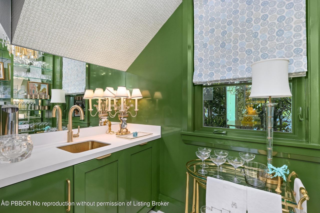 309 Chapel Hill Road, Palm Beach, FL 33480 Photo