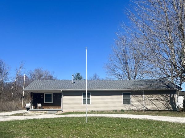 2976 W Rose Hill Lane, Rosedale, IN 47874