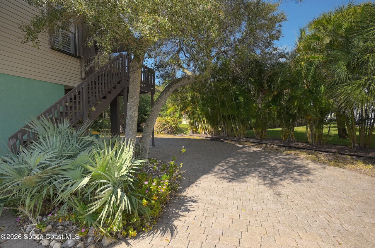 254 Woody Circle, Melbourne Beach, FL 32951 Photo