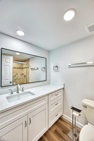 1740 Pine Valley Dr, Unit 215, Fort Myers, FL 33907 Photo