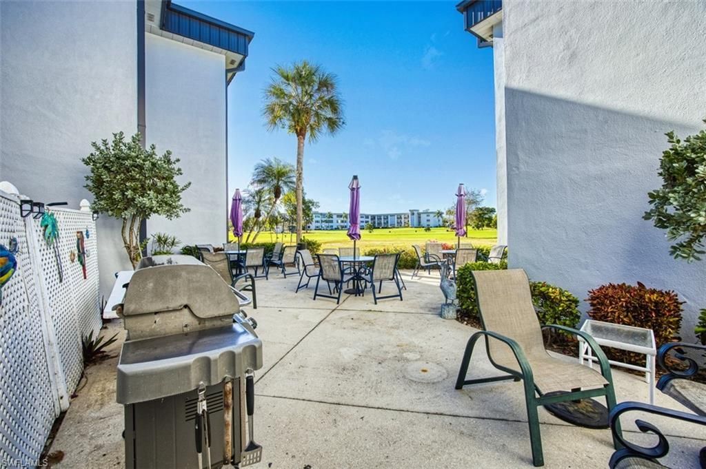1740 Pine Valley Dr, Unit 215, Fort Myers, FL 33907 Photo
