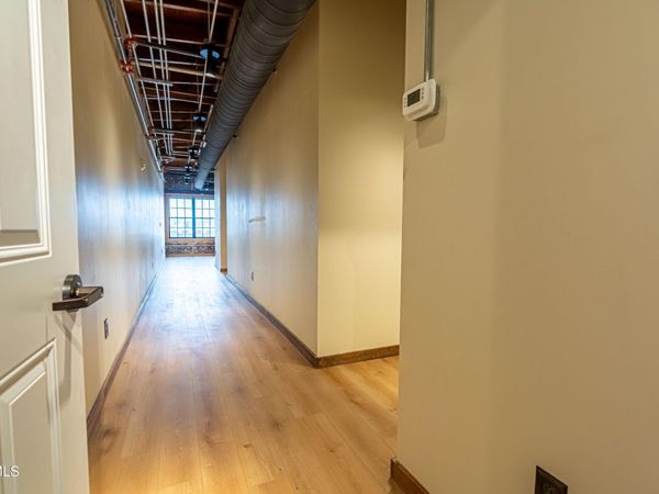 453 East Main Street, Unit 800, Kingsport, TN 37660