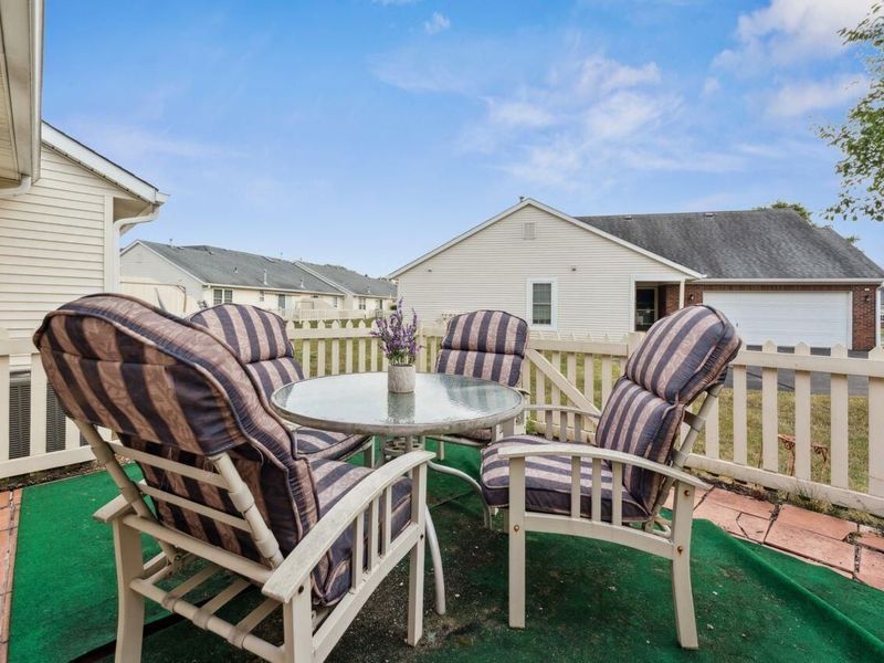 1083 Oak Bay Drive, Galloway, OH 43119 Photo 25