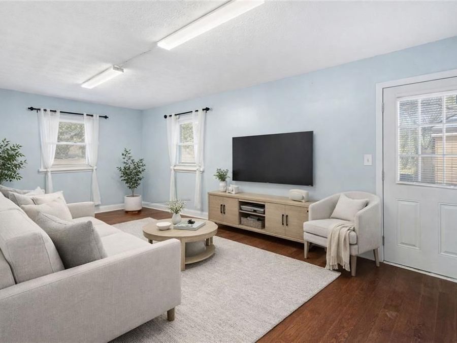Property Image 37