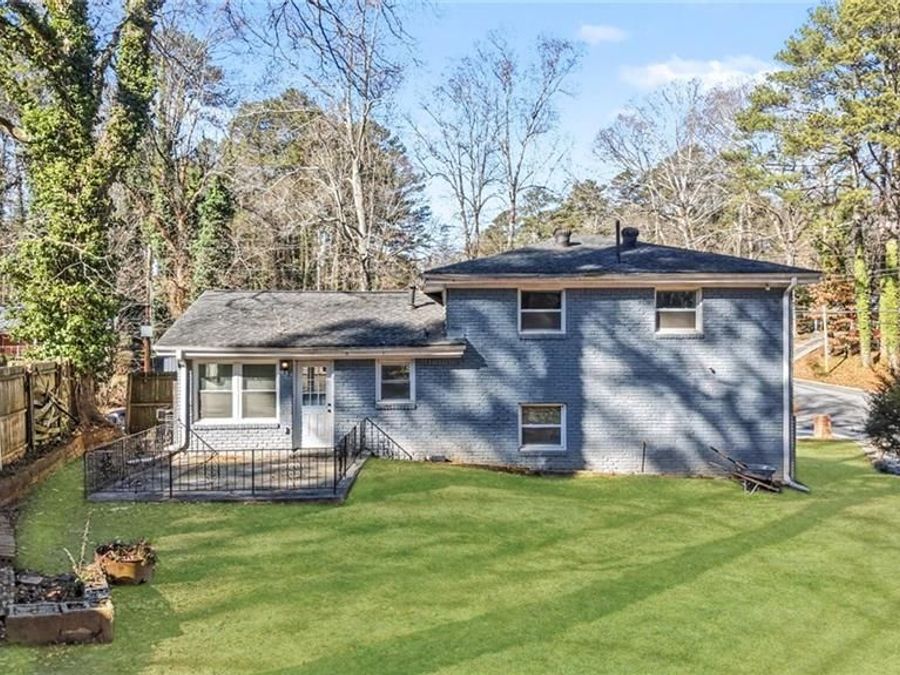 Property Image 6