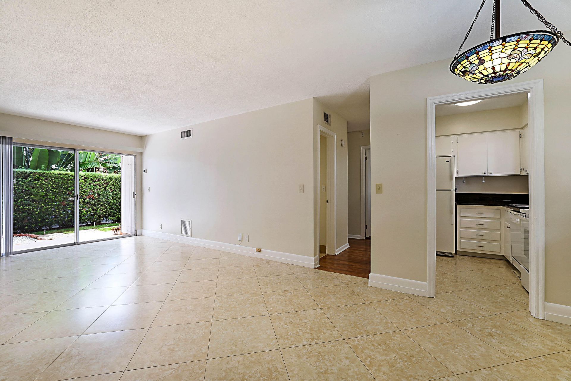 148 Yacht Club Drive, Unit 10, North Palm Beach, FL 33408 Photo