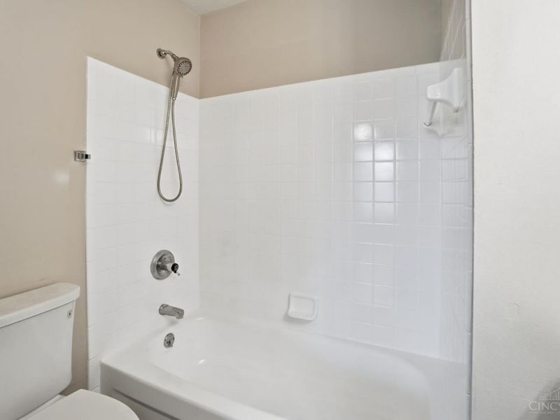 3595 Harvey Avenue, Cincinnati, OH 45229 Photo 28