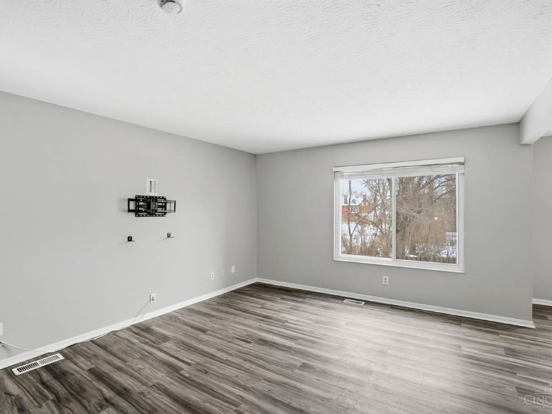 3595 Harvey Avenue, Cincinnati, OH 45229 Photo 5