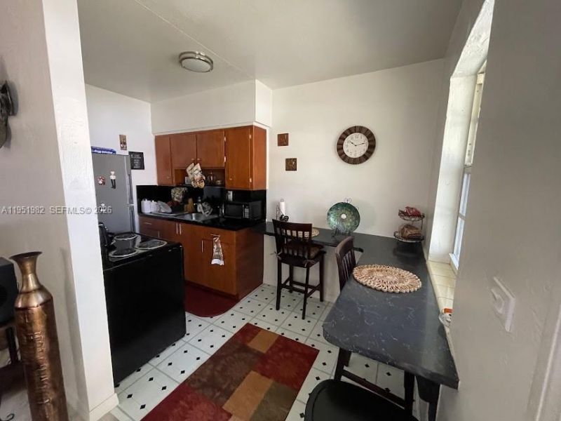 1786 NW 53rd St, Miami, FL 33142 Photo