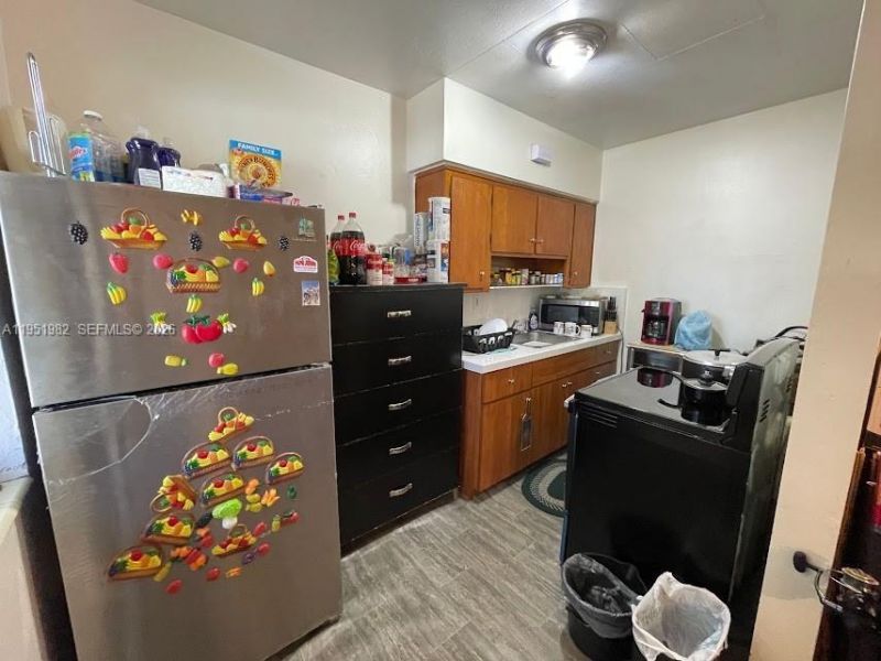 1786 NW 53rd St, Miami, FL 33142 Photo