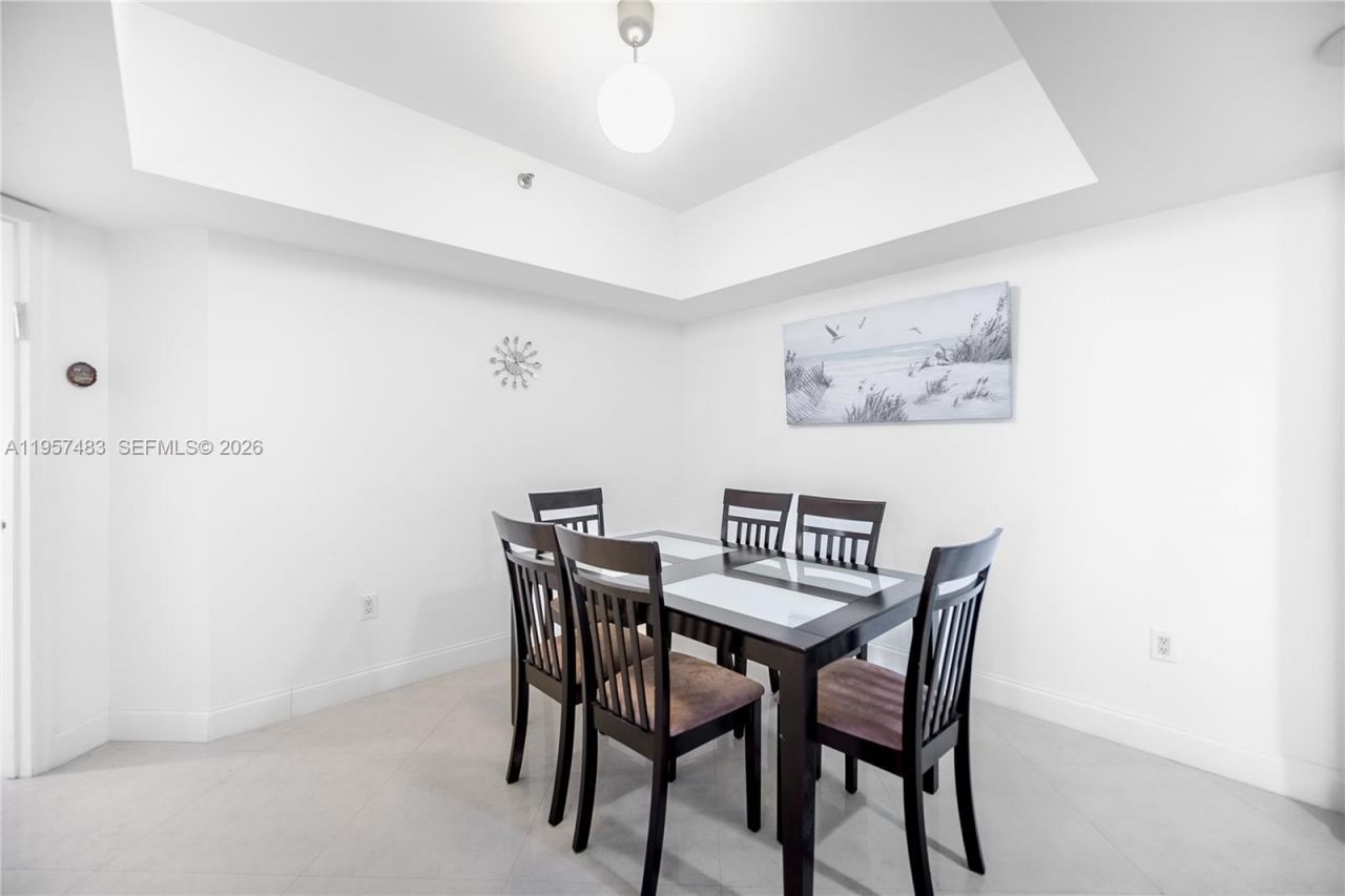 16445 Collins Ave, Unit 222, Sunny Isles Beach, FL 33160 Photo