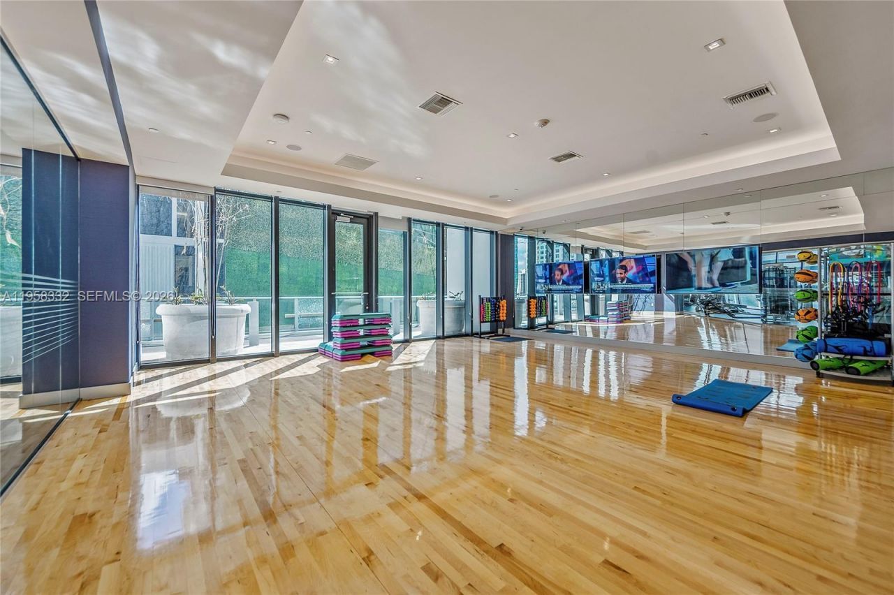 1010 Brickell Ave, Unit 4709, Miami, FL 33131 Photo