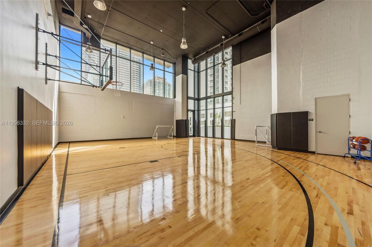 1010 Brickell Ave, Unit 4709, Miami, FL 33131 Photo