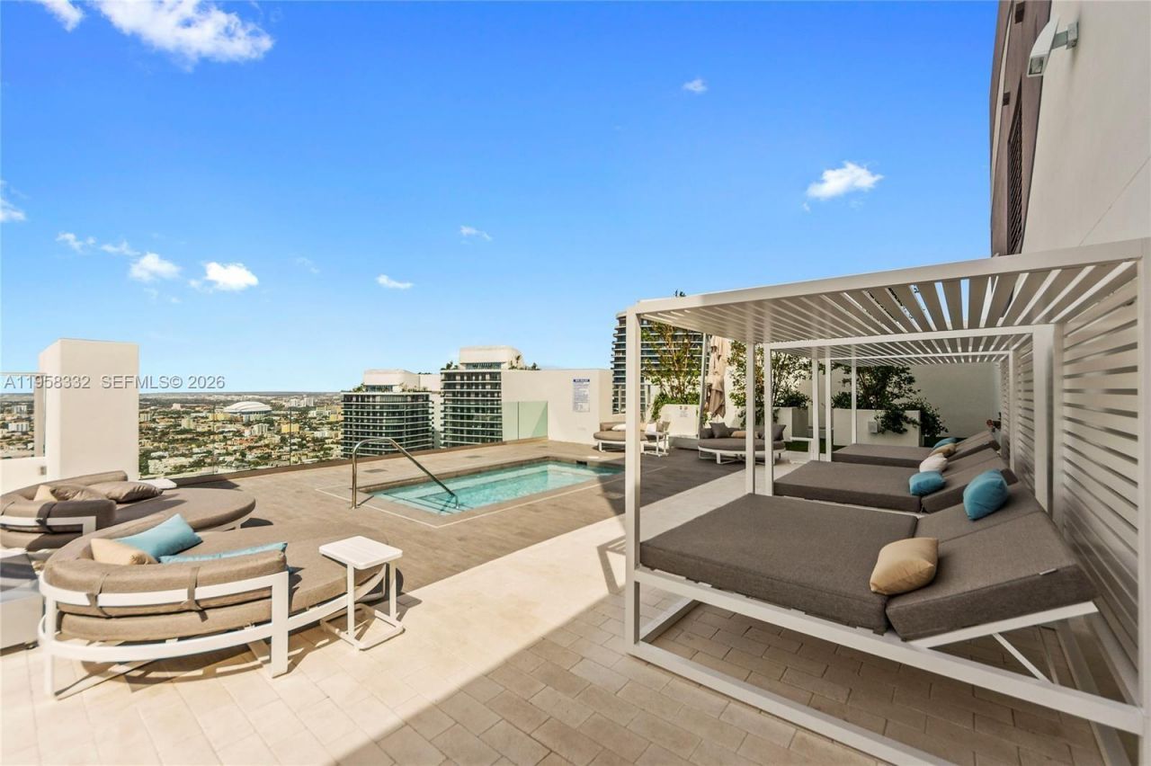 1010 Brickell Ave, Unit 4709, Miami, FL 33131 Photo