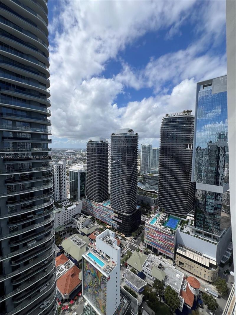 1010 Brickell Ave, Unit 4709, Miami, FL 33131 Photo