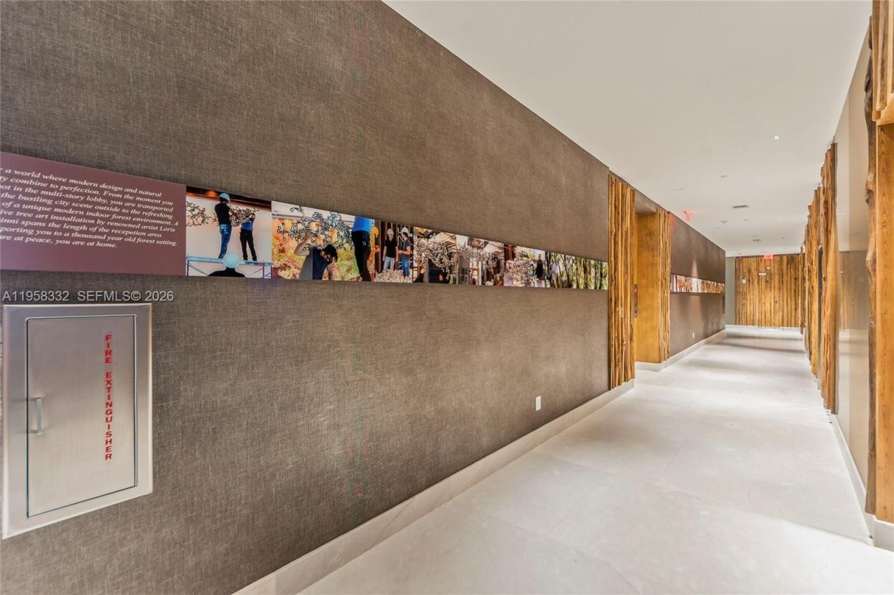 1010 Brickell Ave, Unit 4709, Miami, FL 33131 Photo