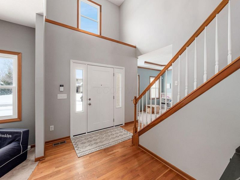 974 Wake Drive, Westerville, OH 43082 Photo 3