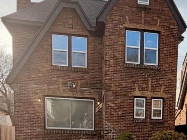 17545 Pennington Drive, Detroit, MI 48221