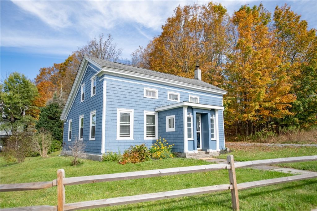 16 Railroad Avenue, Stamford, NY 12167 Main Photo