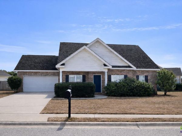 407 Grey Fox Crossing, Bonaire, GA 31005