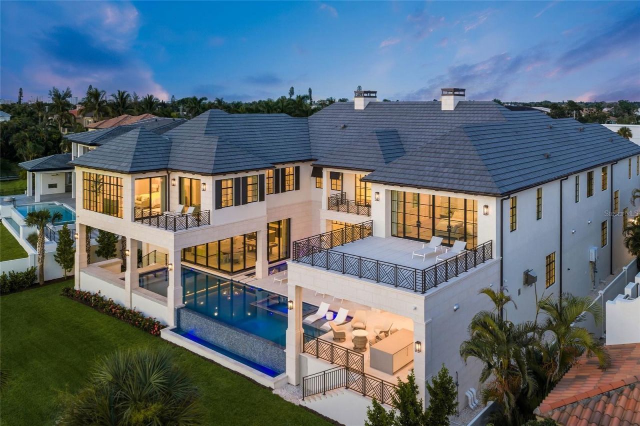 3990 Higel Avenue, Sarasota, FL 34242 Photo
