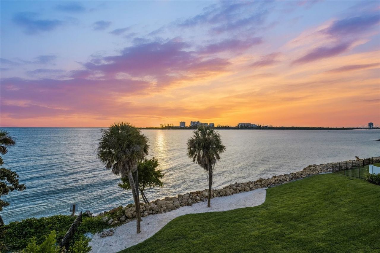 3990 Higel Avenue, Sarasota, FL 34242 Photo