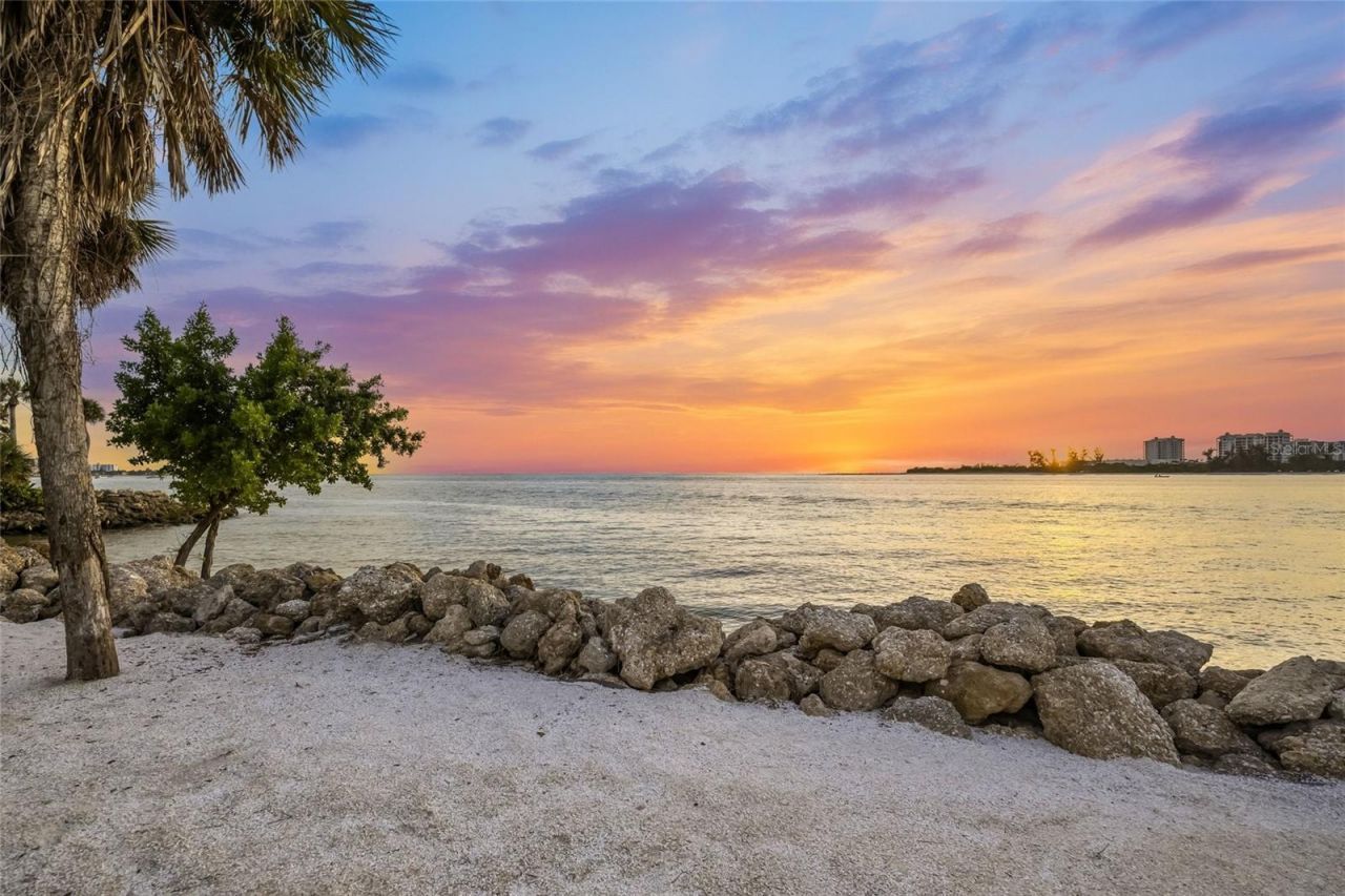 3990 Higel Avenue, Sarasota, FL 34242 Photo