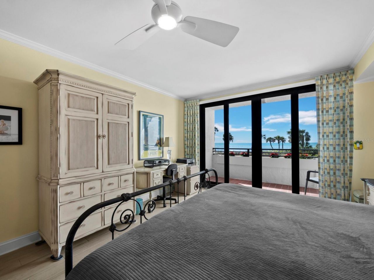 1485 Gulf Of Mexico Drive, Unit 110, Longboat Key, FL 34228 Photo