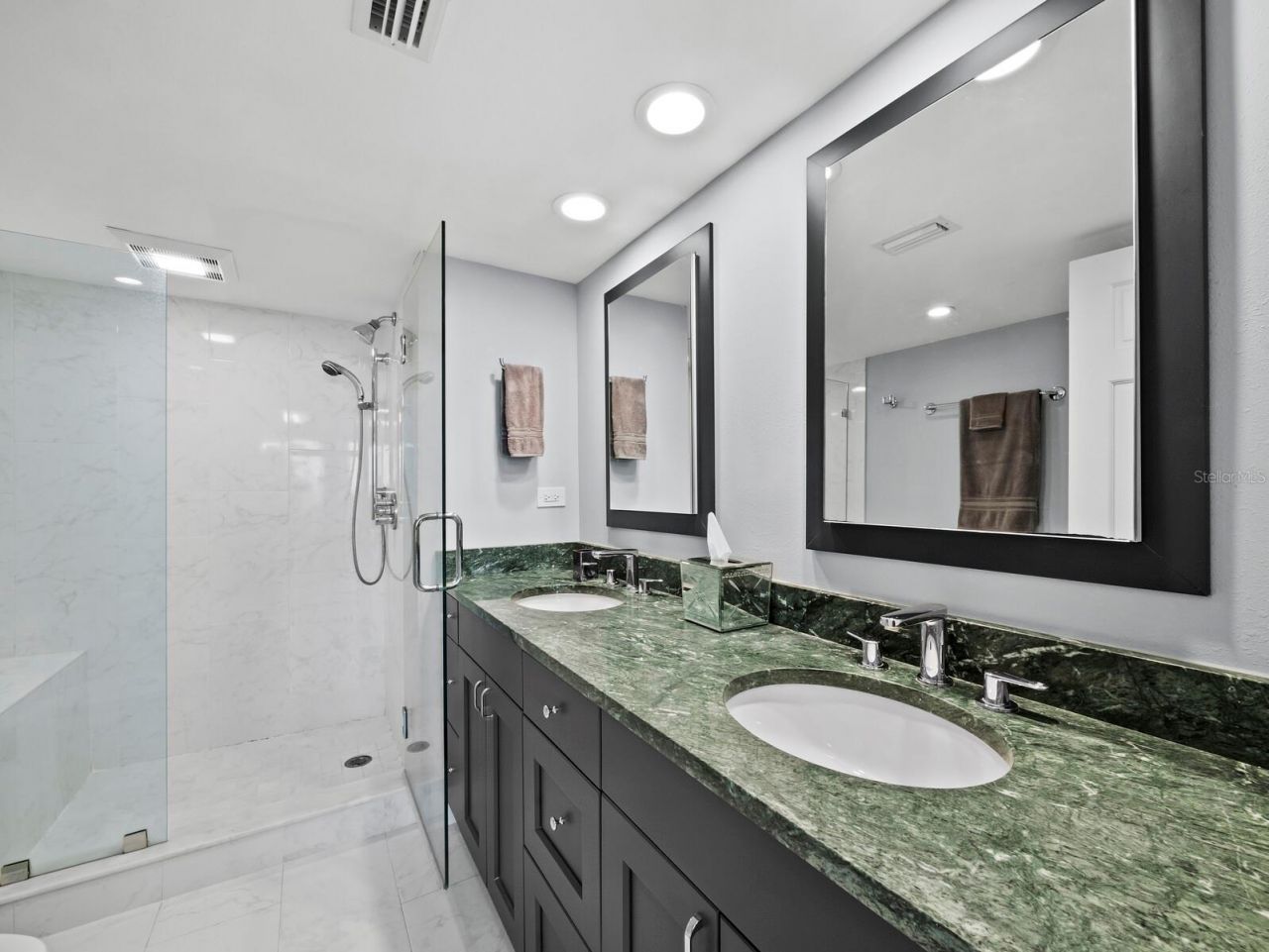 1485 Gulf Of Mexico Drive, Unit 110, Longboat Key, FL 34228 Photo