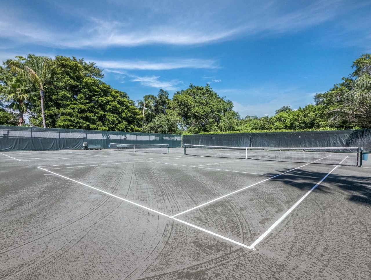 1485 Gulf Of Mexico Drive, Unit 110, Longboat Key, FL 34228 Photo