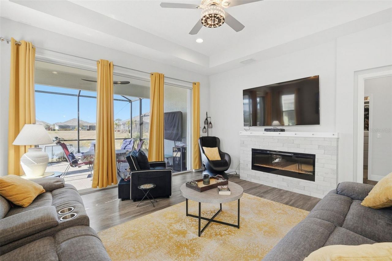 7522 Campus Cove, Sarasota, FL 34243 Photo