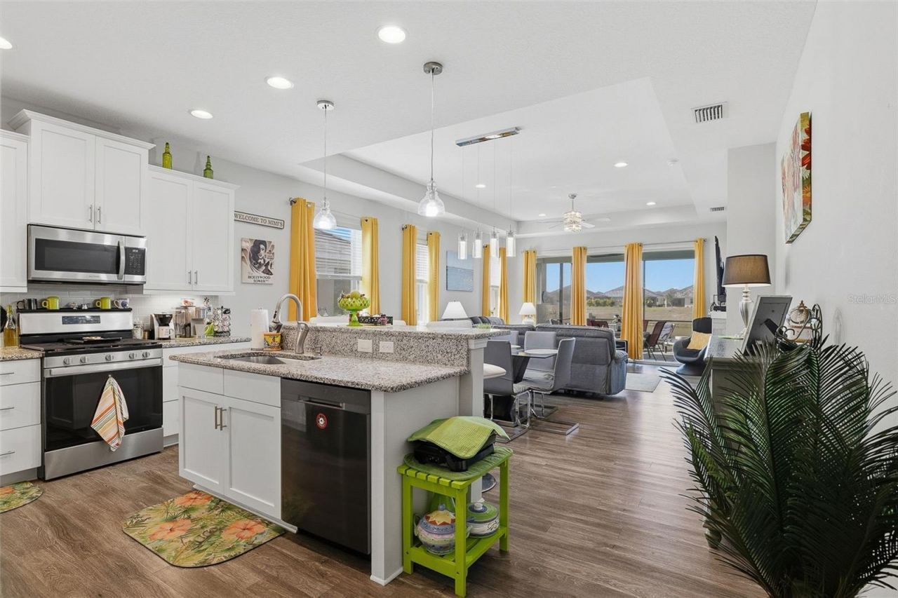 7522 Campus Cove, Sarasota, FL 34243 Photo