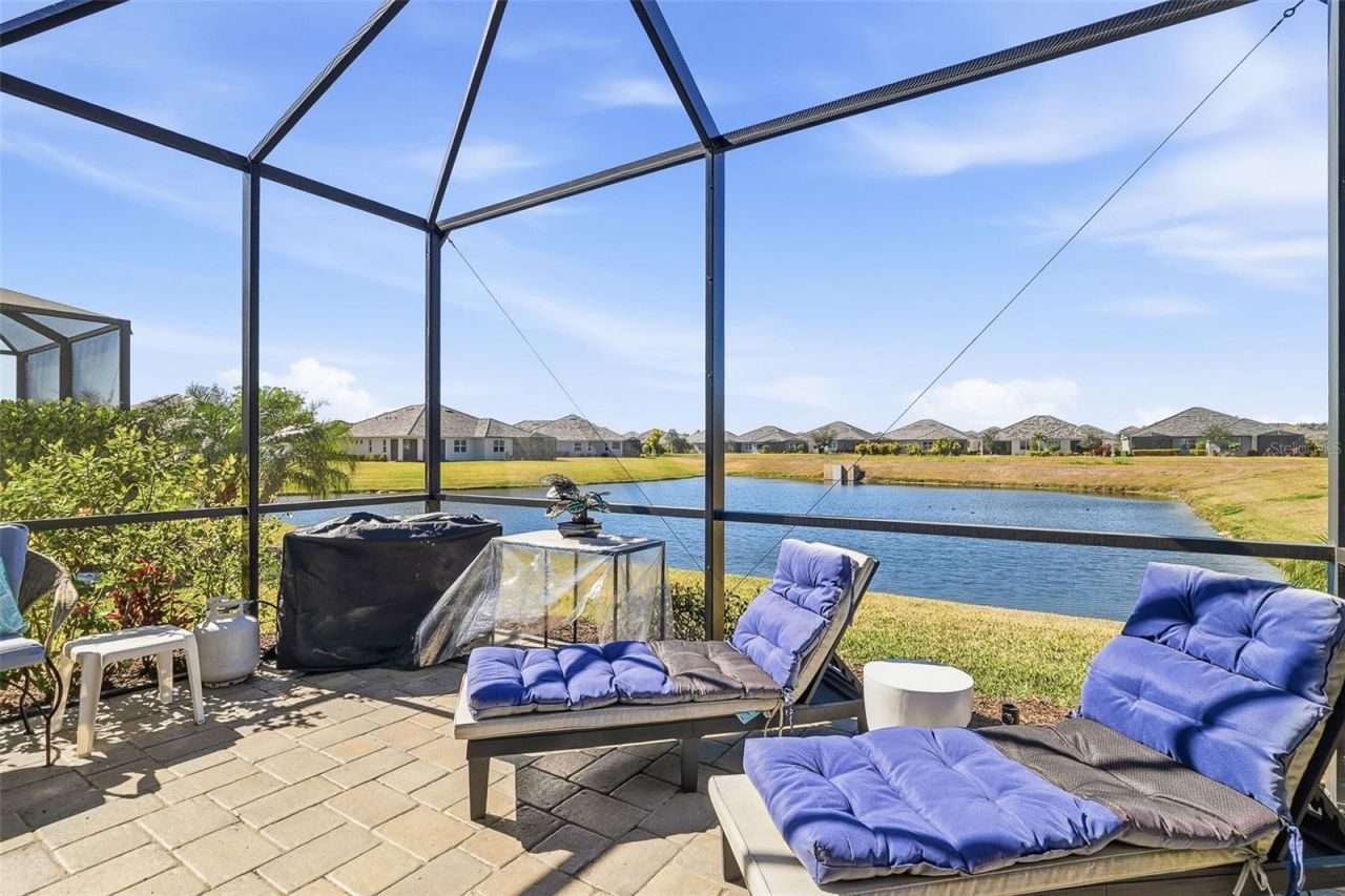 7522 Campus Cove, Sarasota, FL 34243 Photo