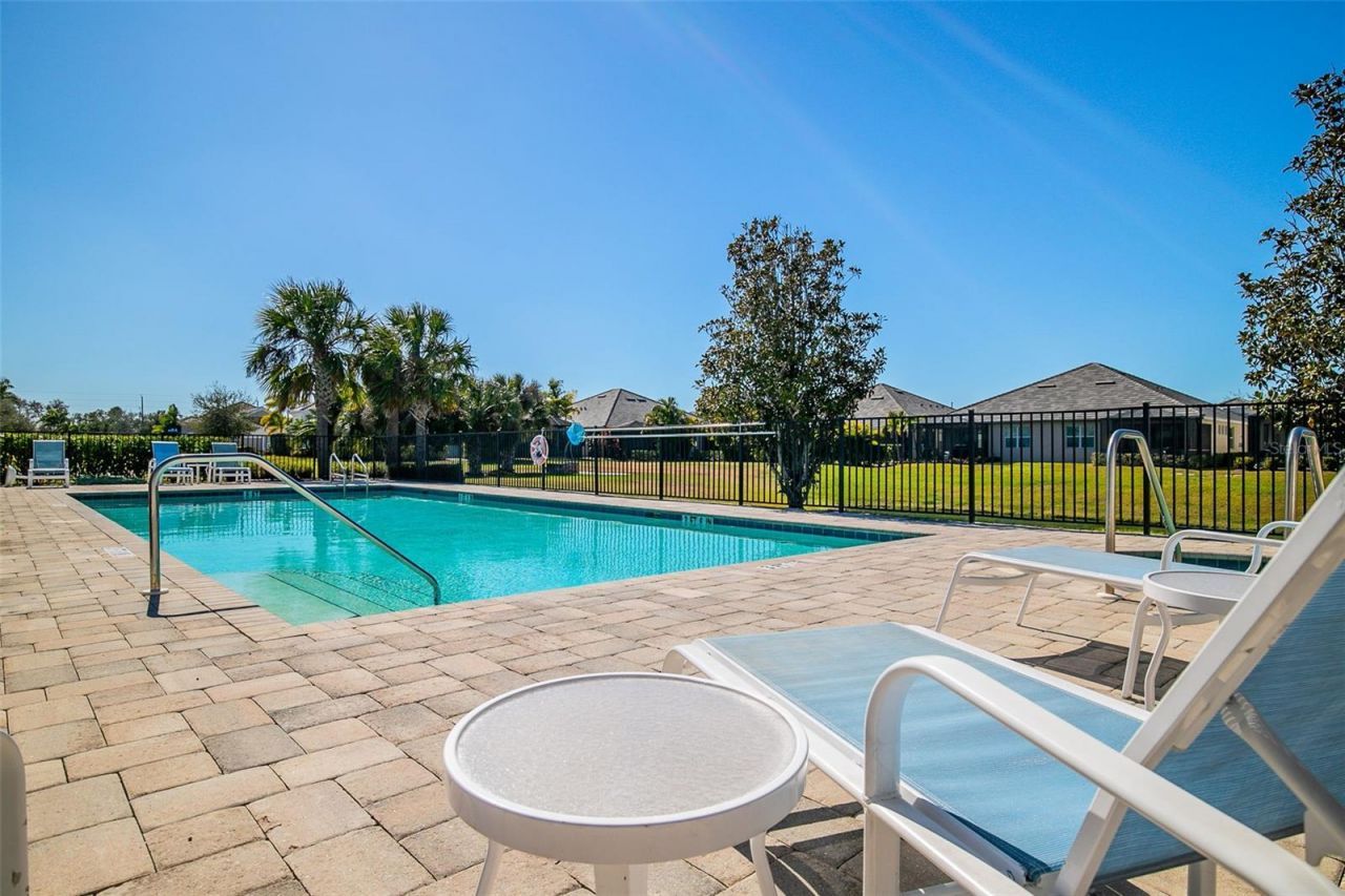 7522 Campus Cove, Sarasota, FL 34243 Photo