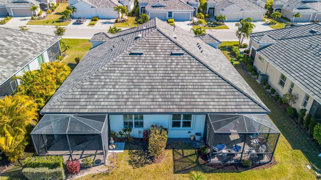 7522 Campus Cove, Sarasota, FL 34243 Photo