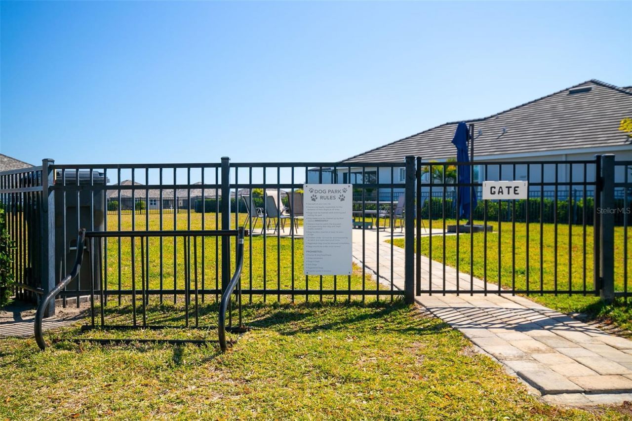 7522 Campus Cove, Sarasota, FL 34243 Photo