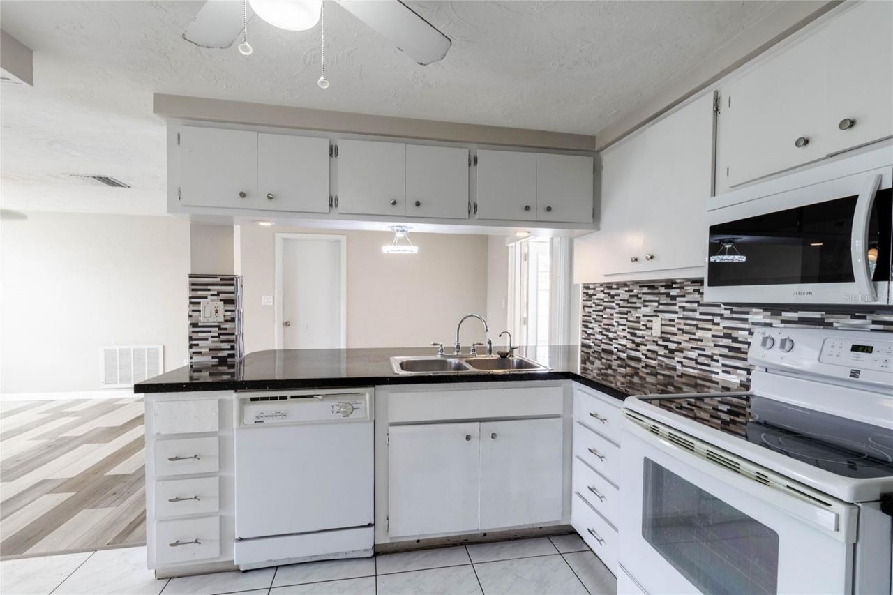 3402 Seffner Drive, Holiday, FL 34691 Photo
