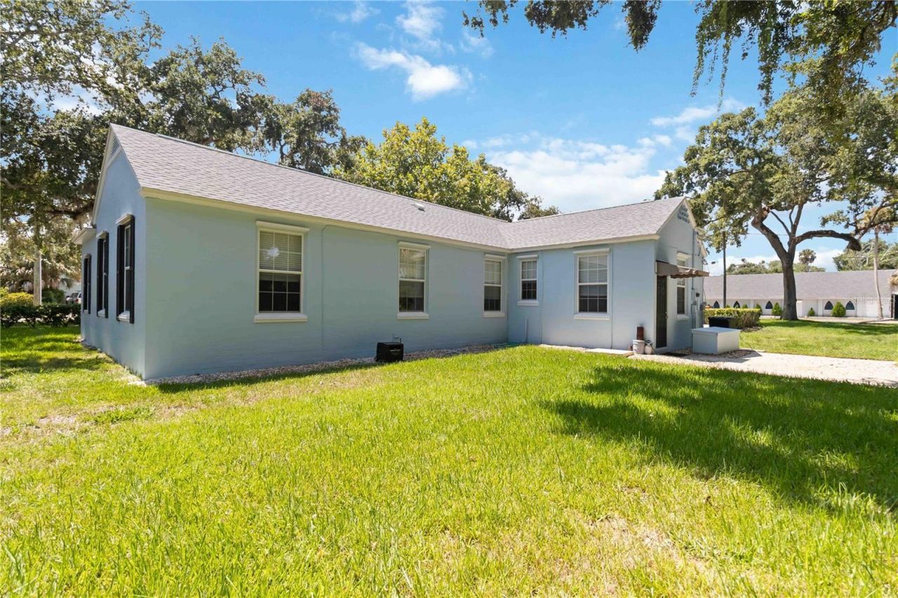 801 Magnolia Street, New Smyrna Beach, FL 32168 Photo