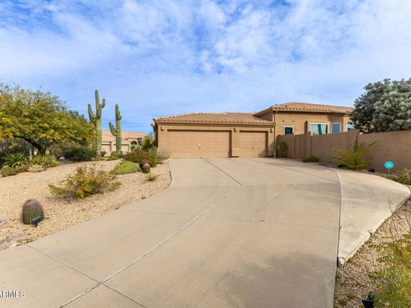 7025 E CARRIAGE TRAILS Drive, Scottsdale, AZ 85266