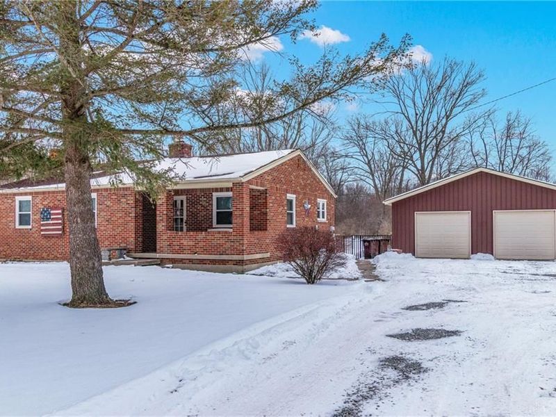 1486 Wolf Road, West Alexandria, OH 45381 Photo 2