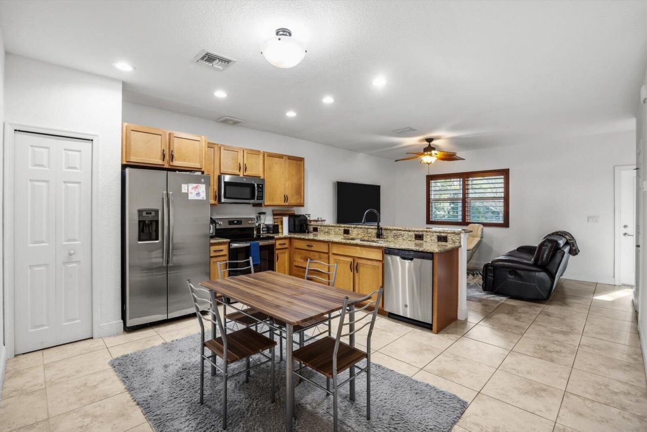 1007 NE Trailside Run Run, Port Saint Lucie, FL 34983 Photo