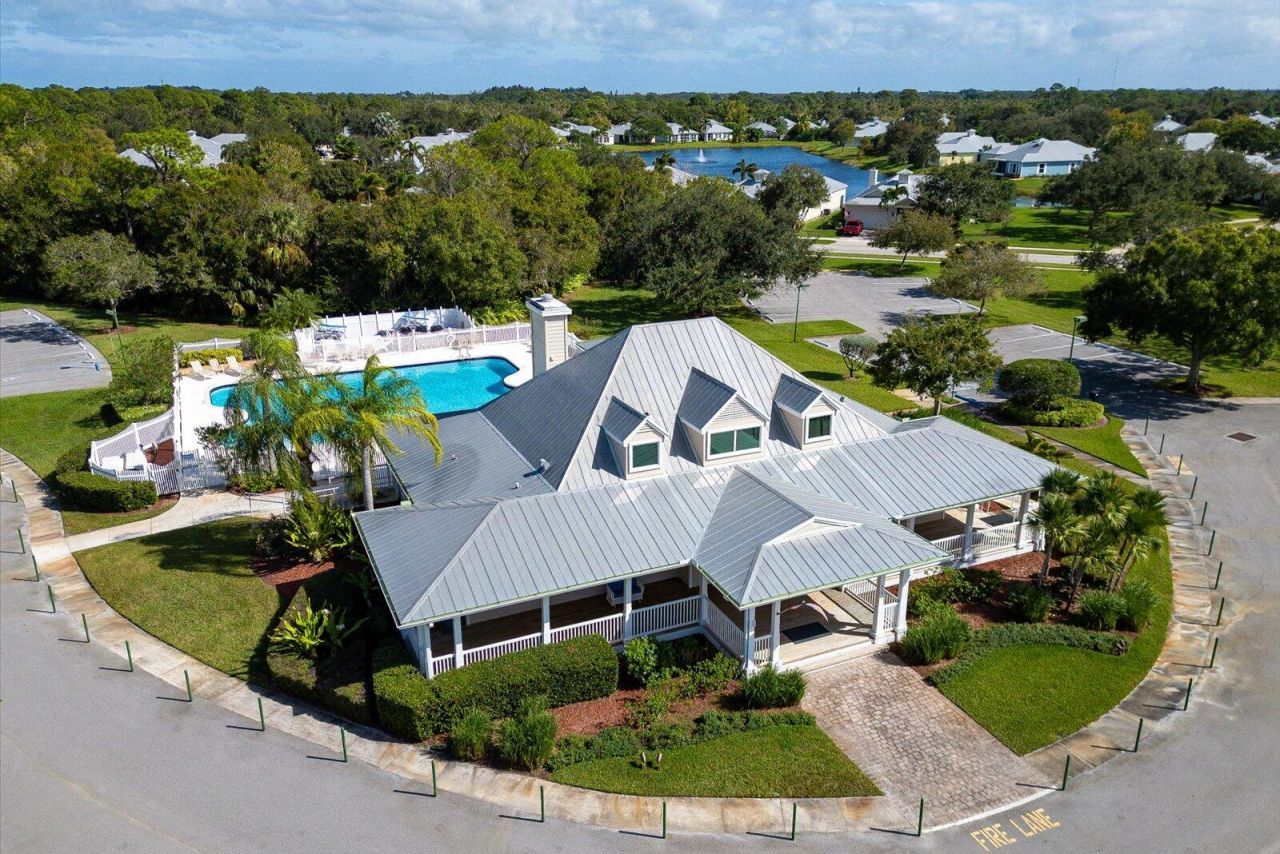 1007 NE Trailside Run, Port Saint Lucie, FL 34983 Photo