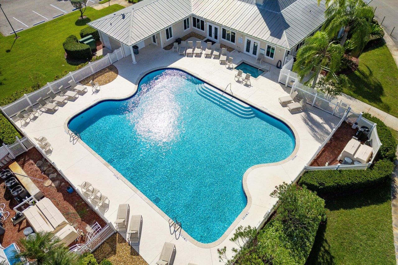 1007 NE Trailside Run Run, Port Saint Lucie, FL 34983 Photo